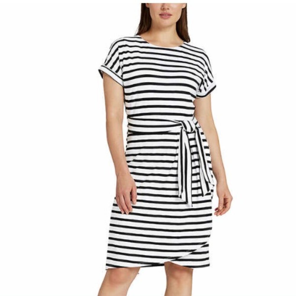 Chaps ladies crewneck knit dress Sz. Small